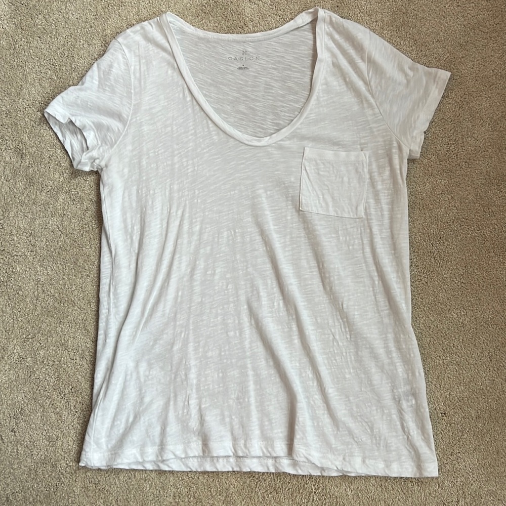 Caslon white tshirt